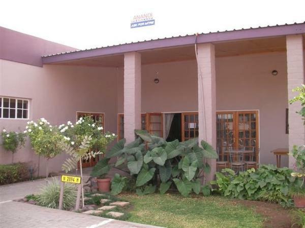 Anandi Guesthouse Mariental Exterior foto